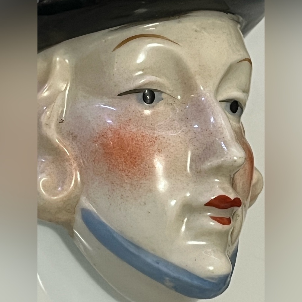 Art Deco Lady With Hat Japanese Ceramic Wall Vase Art  Pocket Vintage